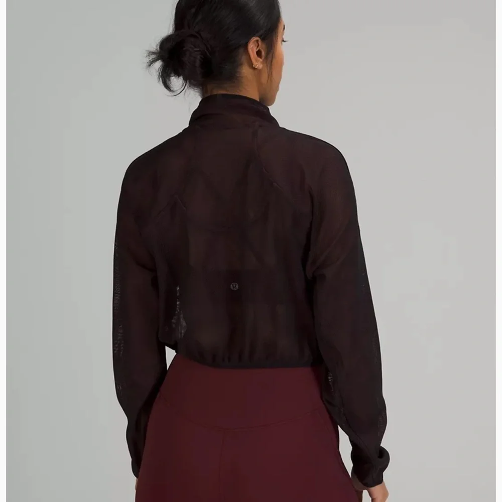 Lululemon | Reversible Mesh Jacket - Picture 2 of 7